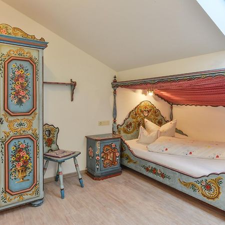 Ferienhotel Hahn Garni ルーポルディング エクステリア 写真