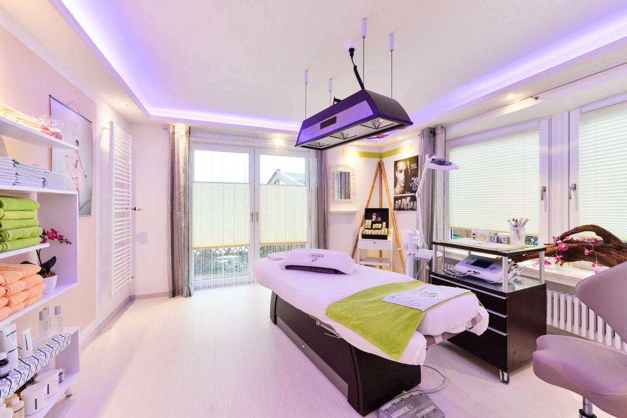 Ferienhotel Hahn Garni ルーポルディング エクステリア 写真